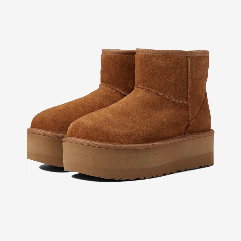 Ugg Mini  platform Chestnut sz 6
